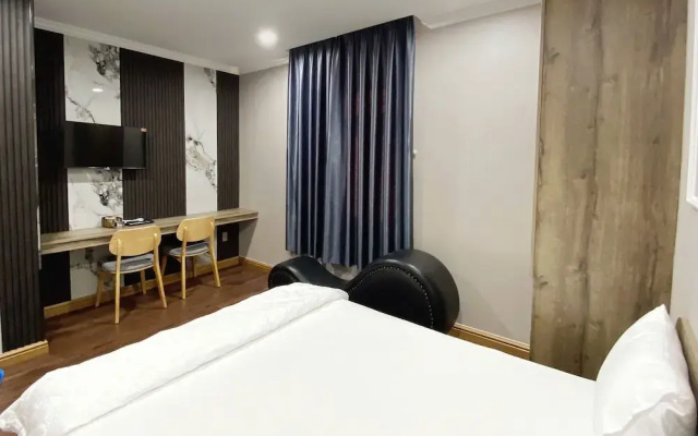 Thanh Binh Premium Hotel