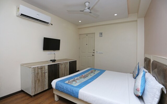 OYO 9029 Hotel Grand Shoba
