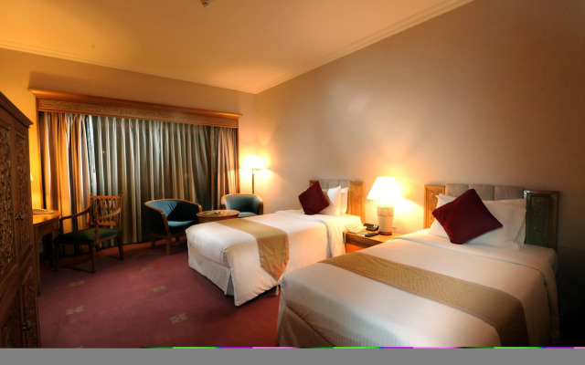 Puteri Wing, Riverside Majestic Hotel