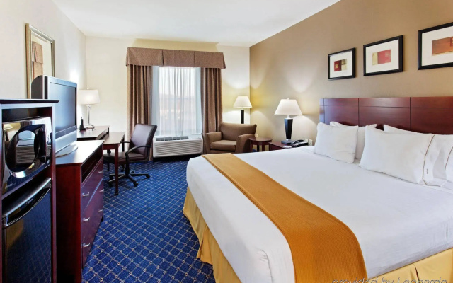 Holiday Inn Express Hotel & Suites Cookeville by IHG