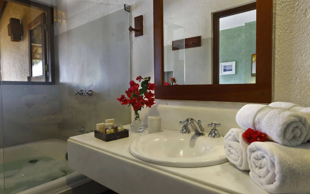 Maitei Hotel