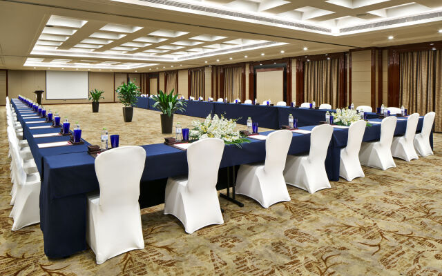Crowne Plaza Zhenjiang by IHG