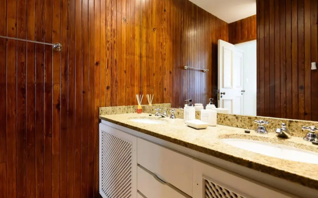 Sea View in Ipanema Vs401