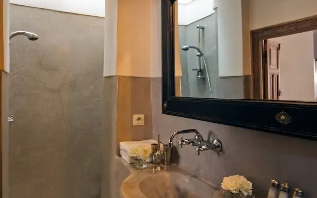 Riad Tzarra