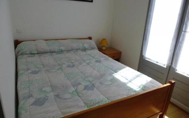 Apartment Appartement Avec Parking Et Petite Terrasse Sud