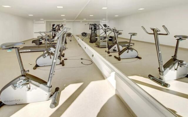 1 Bed Apartment Sleeps 4 With Pool