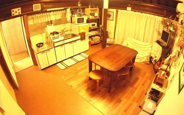 Backpackers Fuji - Hostel