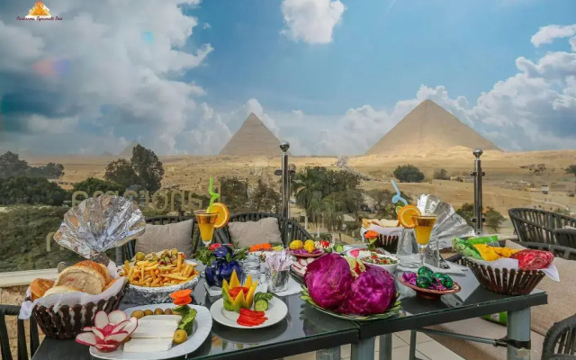 Panorama Pyramids Inn