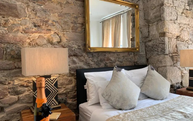 Castle Apartments