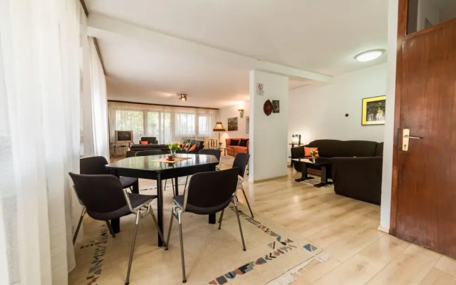 Rooms & Apartment GH Pasha