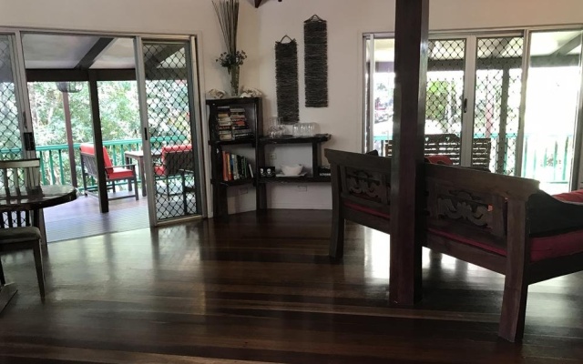 Daintree Secrets Rainforest Sanctuary – Balcony – Diwan