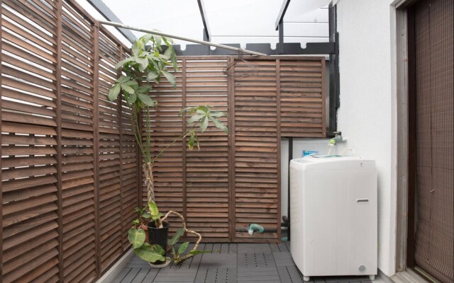 Osaka Zebrahouse Himejima