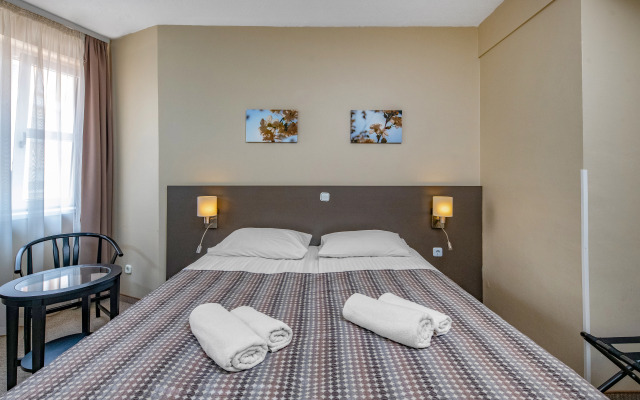 Corvin Hotel