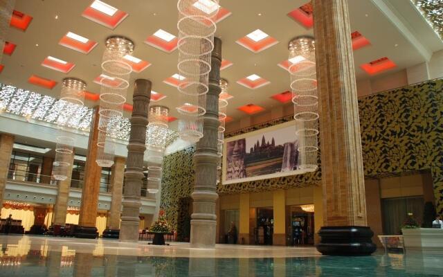 NagaWorld Hotel & Entertainment Complex