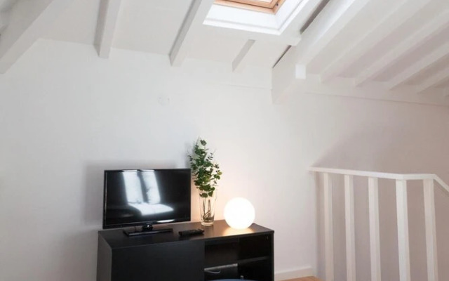 Youropo - Typical House 3