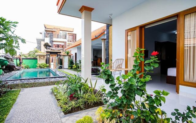 Kadek Bagus Guest House by ZUZU
