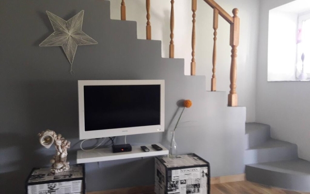 Apartment Pavilion - beautiful garden & comfortable: A1 Kampor, Island Rab