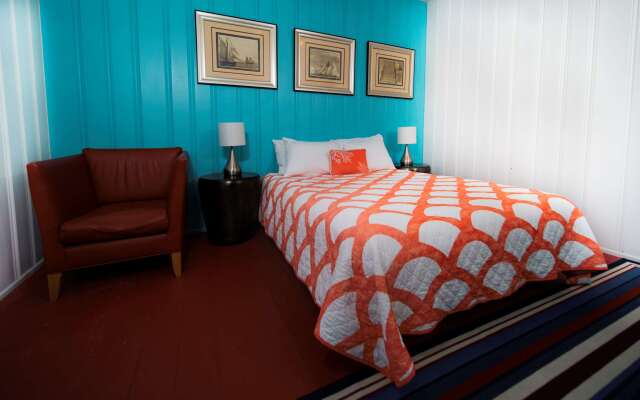 Surfside Inn Chatham