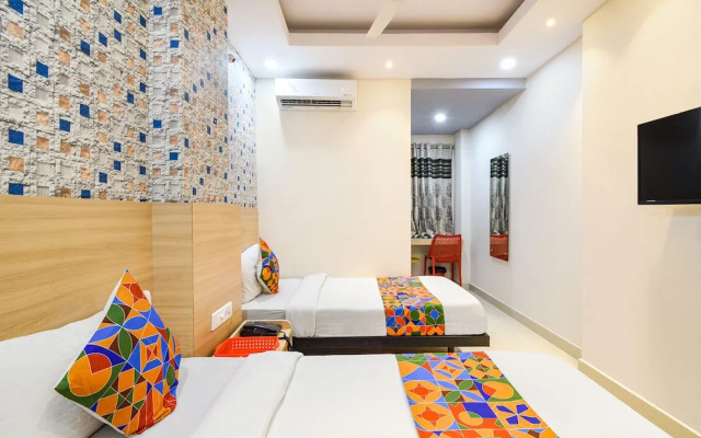 Fabhotel The Botanica