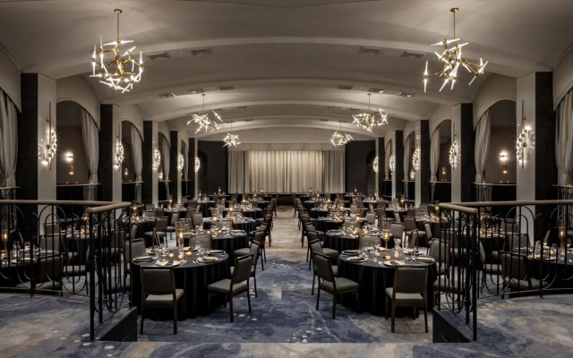 Montreal Marriott Chateau Champlain
