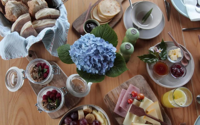 Furnas Lake Forest Living