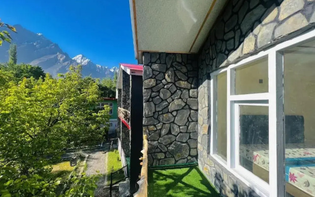 Apricot Spring Resort