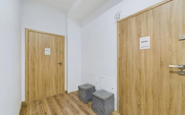 Wooden Cracow Studio by Renters