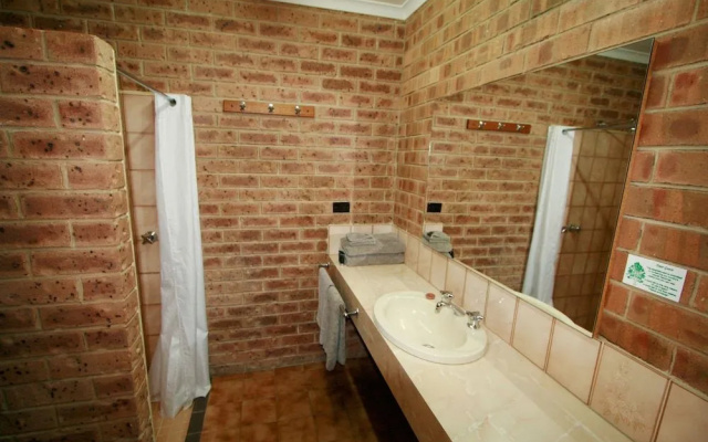 Eildon Parkview Motor Inn Room 10