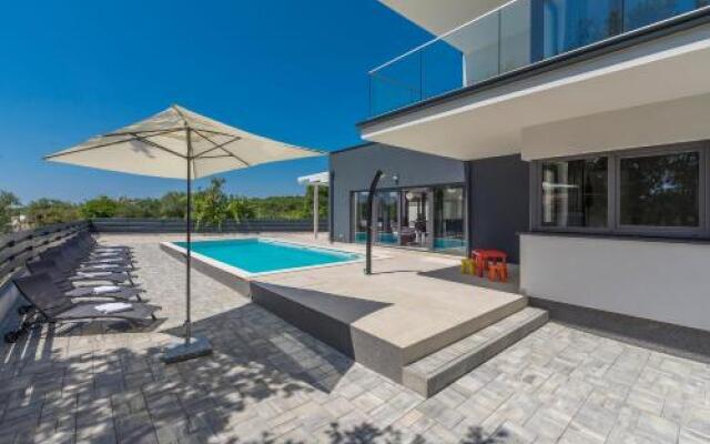 Holiday home Pomer Pomer