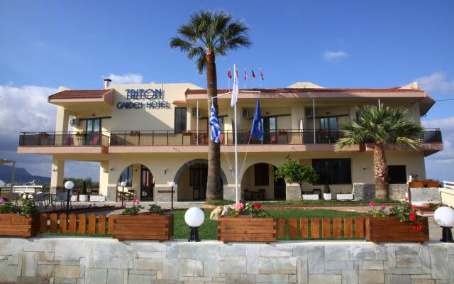 Triton Garden Hotel