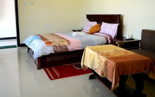 Romanat Hotel