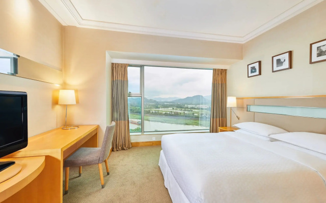 Four Points by Sheraton Shenzhen