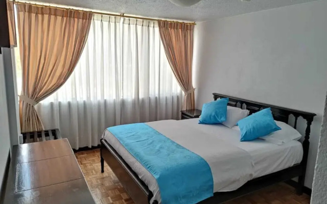 Val Hotel Santamaria Quito