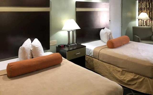 Clarion Inn Orlando International Drive - ICON Park