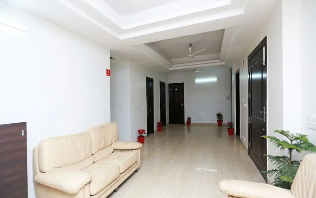 Go Rooms By OYO Rooms