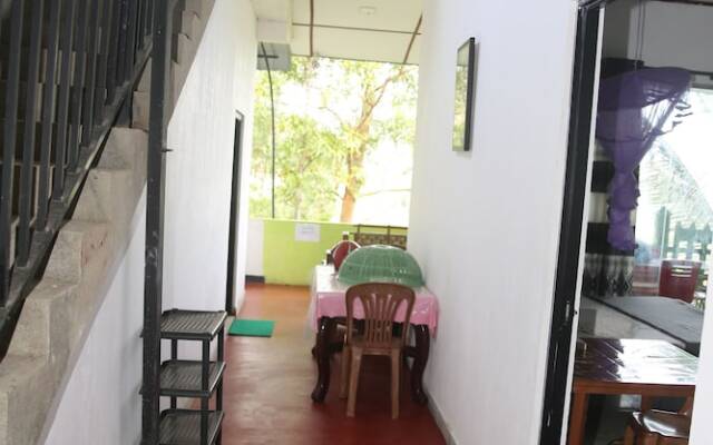 Senevi 9 Arch Homestay