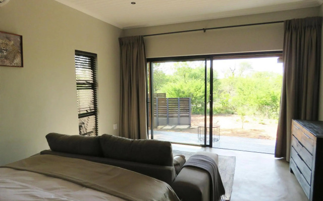 Wild Dog Guest Lodge