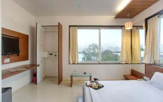 Hotel Pallav