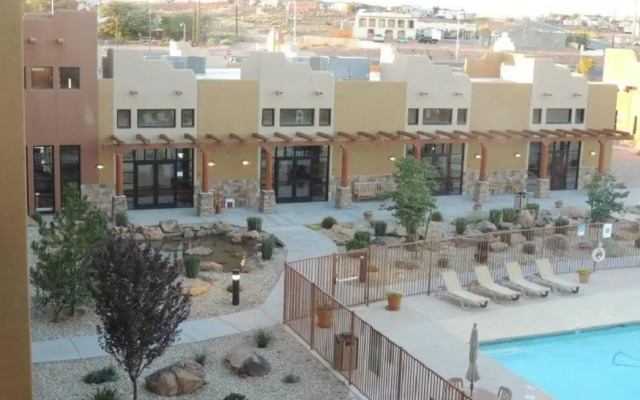 Moenkopi Legacy Inn & Suites