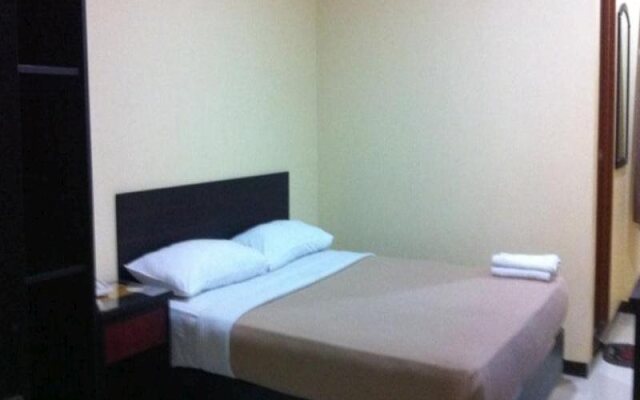 Pagoda Hotel
