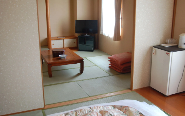 Shizunai Eclipse Hotel