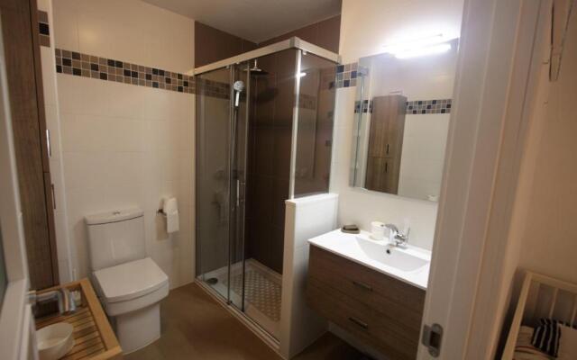 Bonito apart. con PARKING Y PISCINA