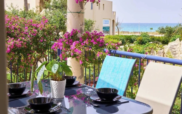 Villa Elias 1BR Upper Apt with Pool