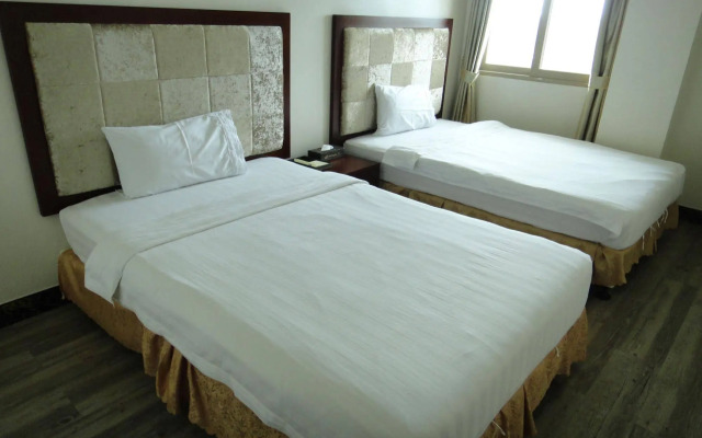 Clark CU Hotel