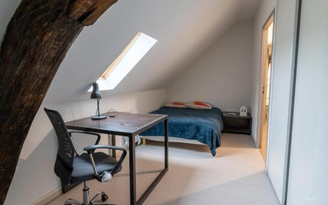 Magnifique appartement rénové dans résidence