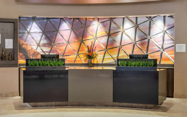 Cambria Hotel Omaha Downtown