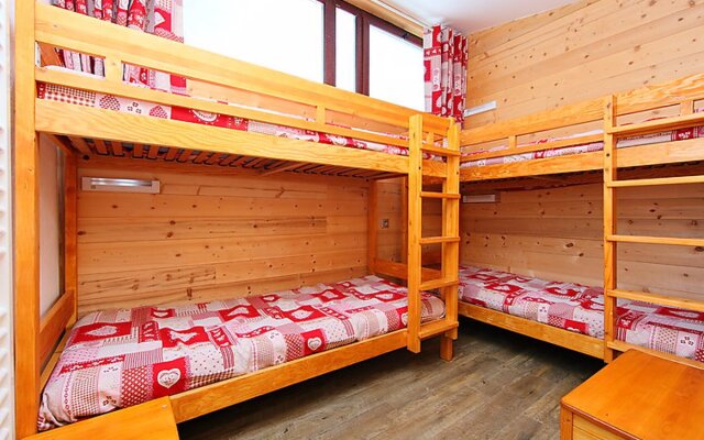 Le Grand Tichot A et B 28049