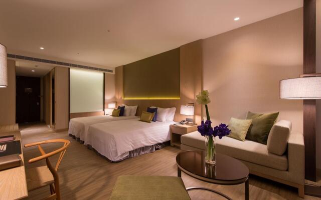 Everrich Golden Lake Hotel
