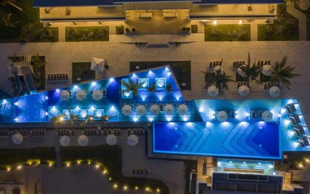 Oceana Resort & Conventions - All Inclusive