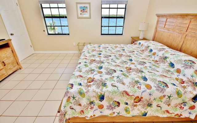 Paradise on Peninsula Apartment 2